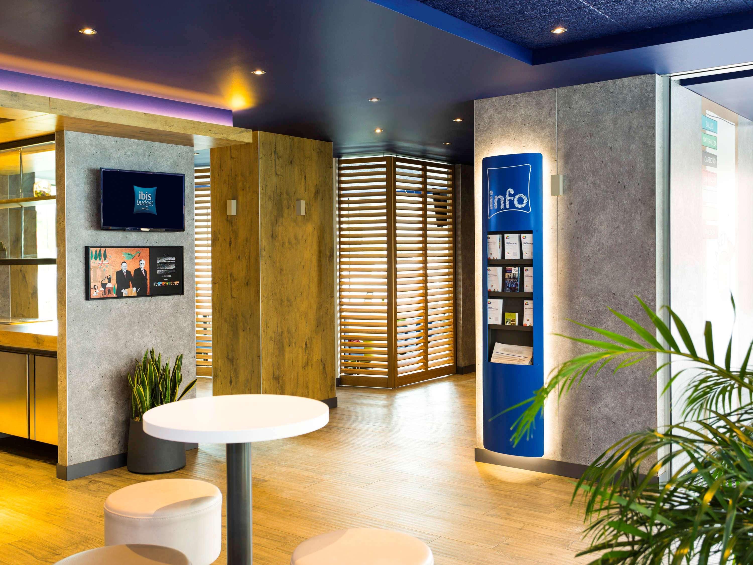 Ibis Budget Zaragoza Kültér fotó