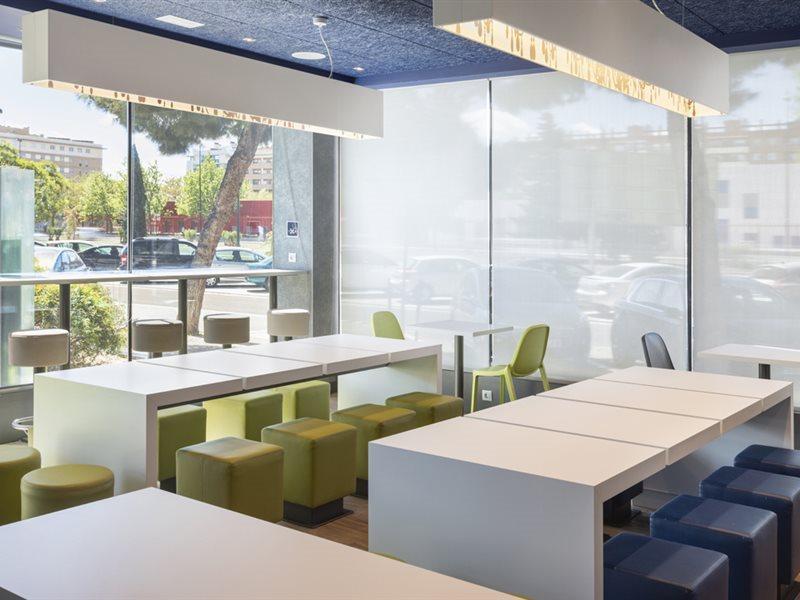Ibis Budget Zaragoza Kültér fotó